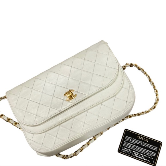 Chanel Auto Double Flap Leather Bag - Authentic - Picture 2 of 11